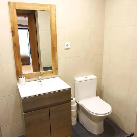 בית הארחה Pausastay - Qdm Artists -