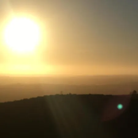 Pausastay - Qdm Artists - בית הארחה