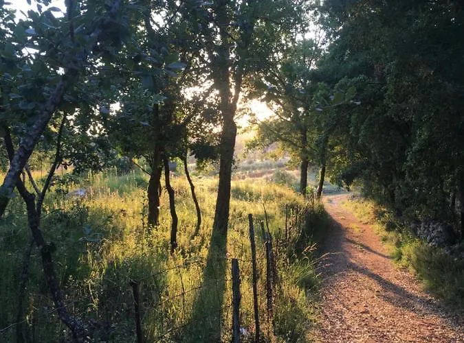 Pausastay - Qdm Artists - Гостевой дом Alvorge